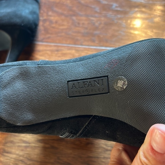 Alfani Womens Step 'N Flex Faust Booties Suede Almond Toe Ankle Fashion Boots - Picture 12 of 12